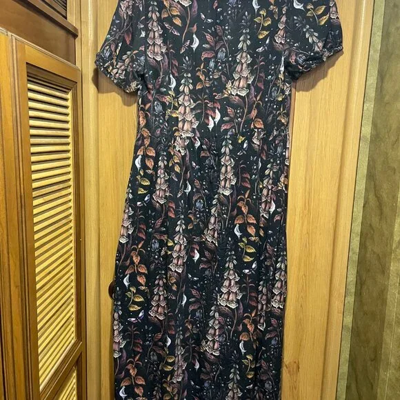 Disturbia Foxglove Button Detail Midi Dress size 6 - Picture 8 of 8